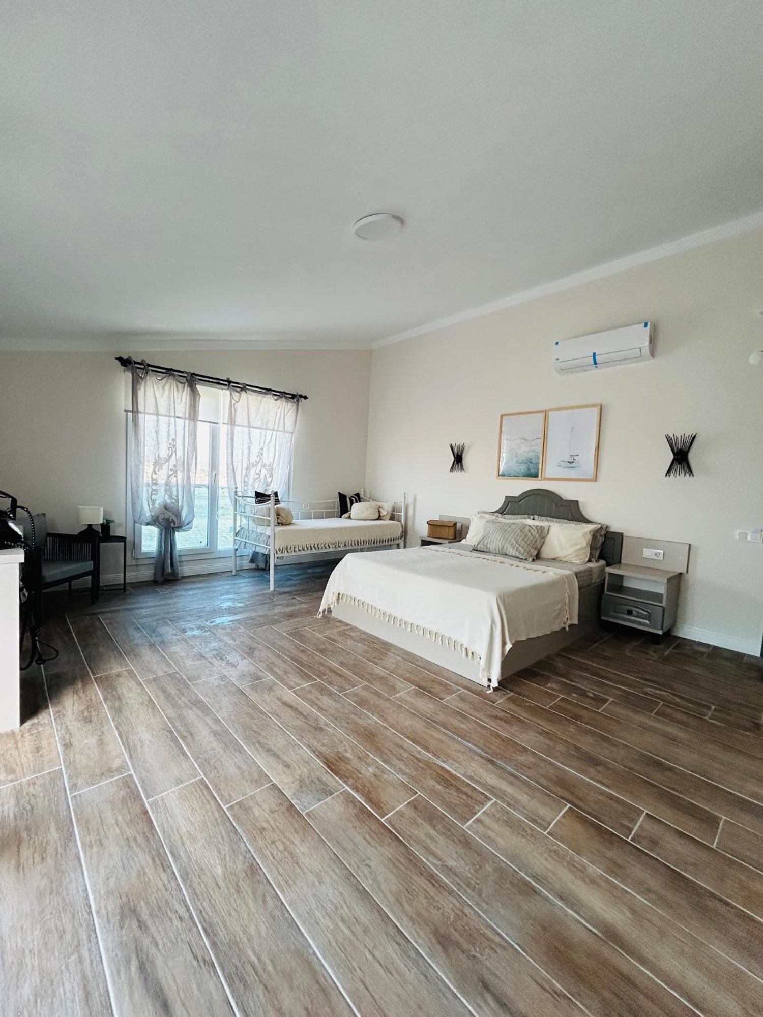 Soho Ayvalik Beach House Hotel Küçükköy Exterior foto