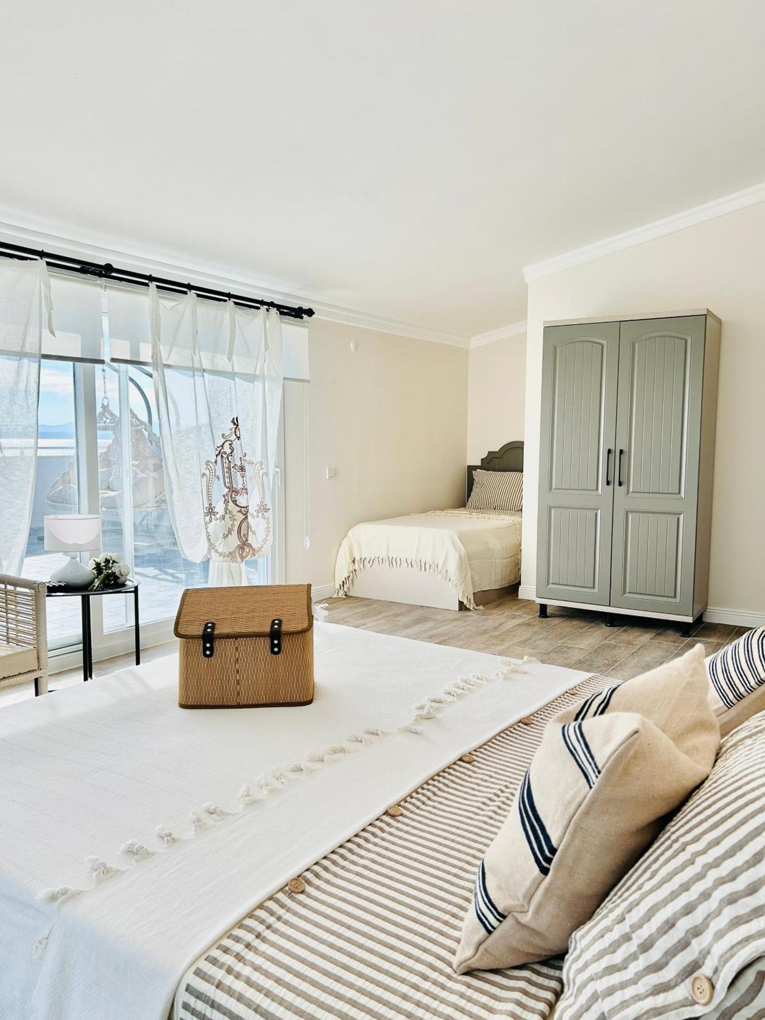 Soho Ayvalik Beach House Hotel Küçükköy Exterior foto